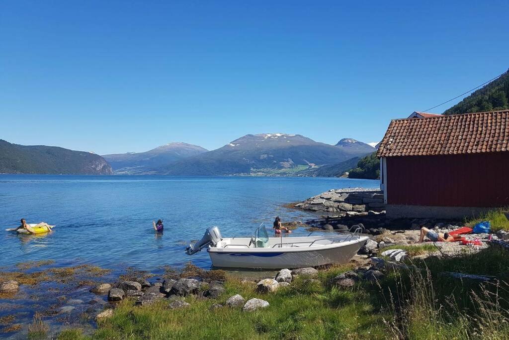Nordfjordcabins Utvik Extérieur photo